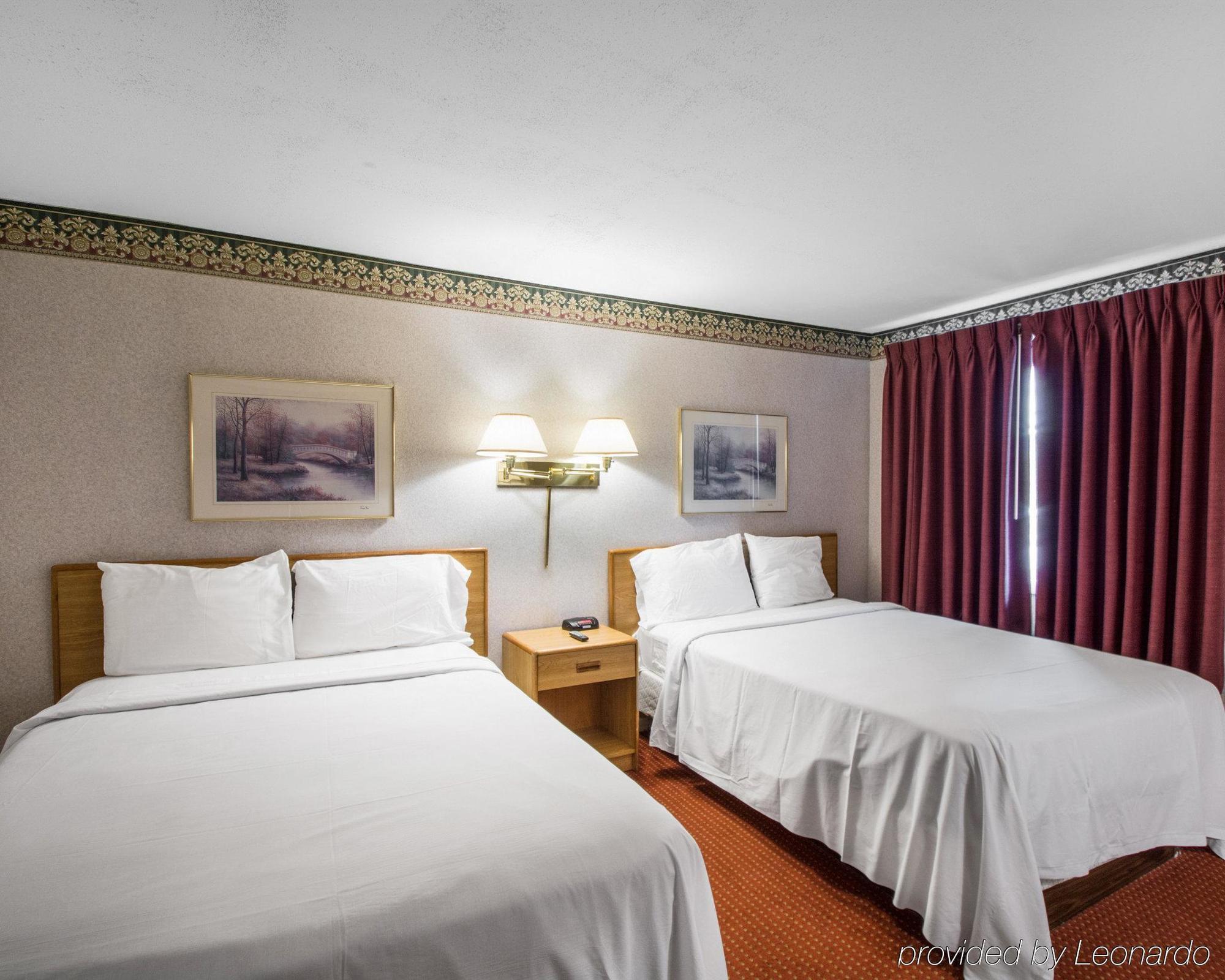 Econo Lodge Lee - Great Barrington Exterior foto